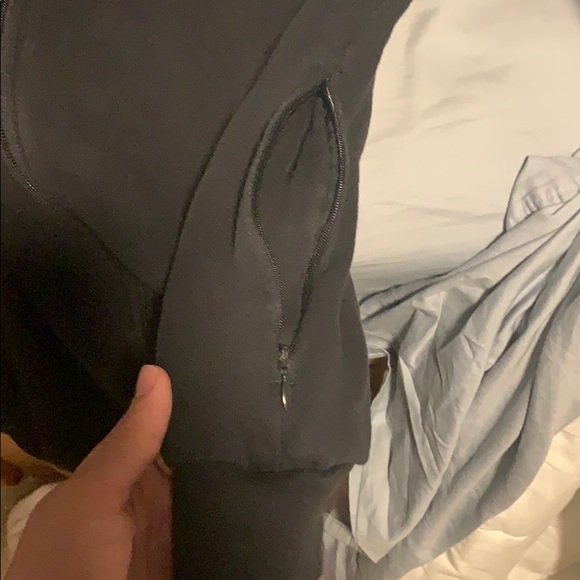 Adidas hoodie size small - Picture 5 of 5